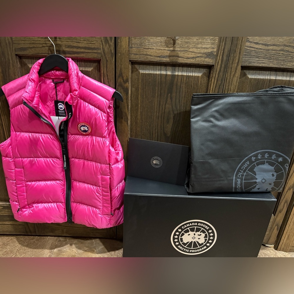 Canada Goose Cypress Vest Women’s Summit Pink NEW!! Sz S